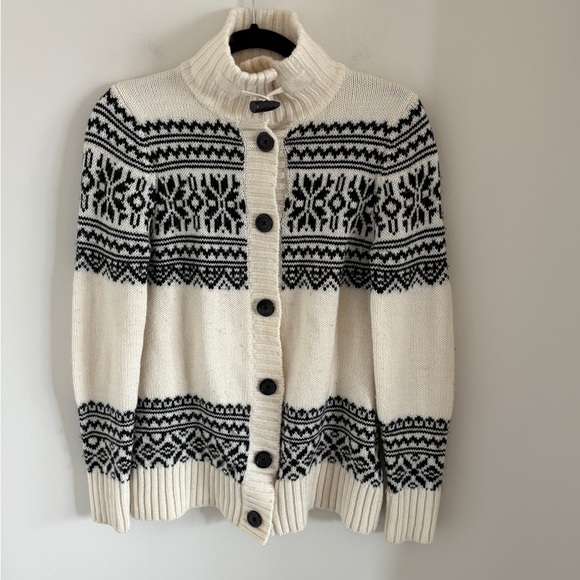 Cozy Black and White Cowl Neck Sweater Wool Blend Nordic Patterns Size XS/TP - Picture 1 of 6